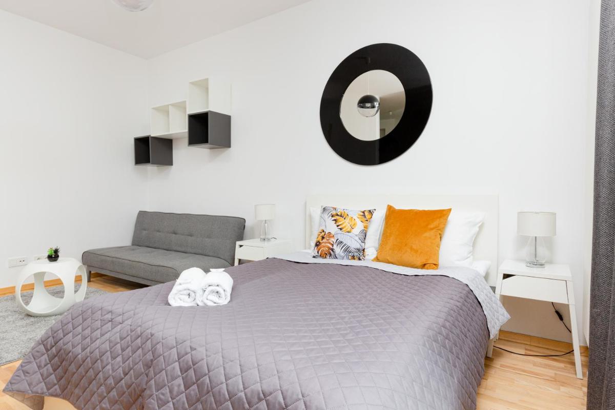 Image 2 of 19 Dzielnica Apartamenty Warszawa by Noclegi Renters
