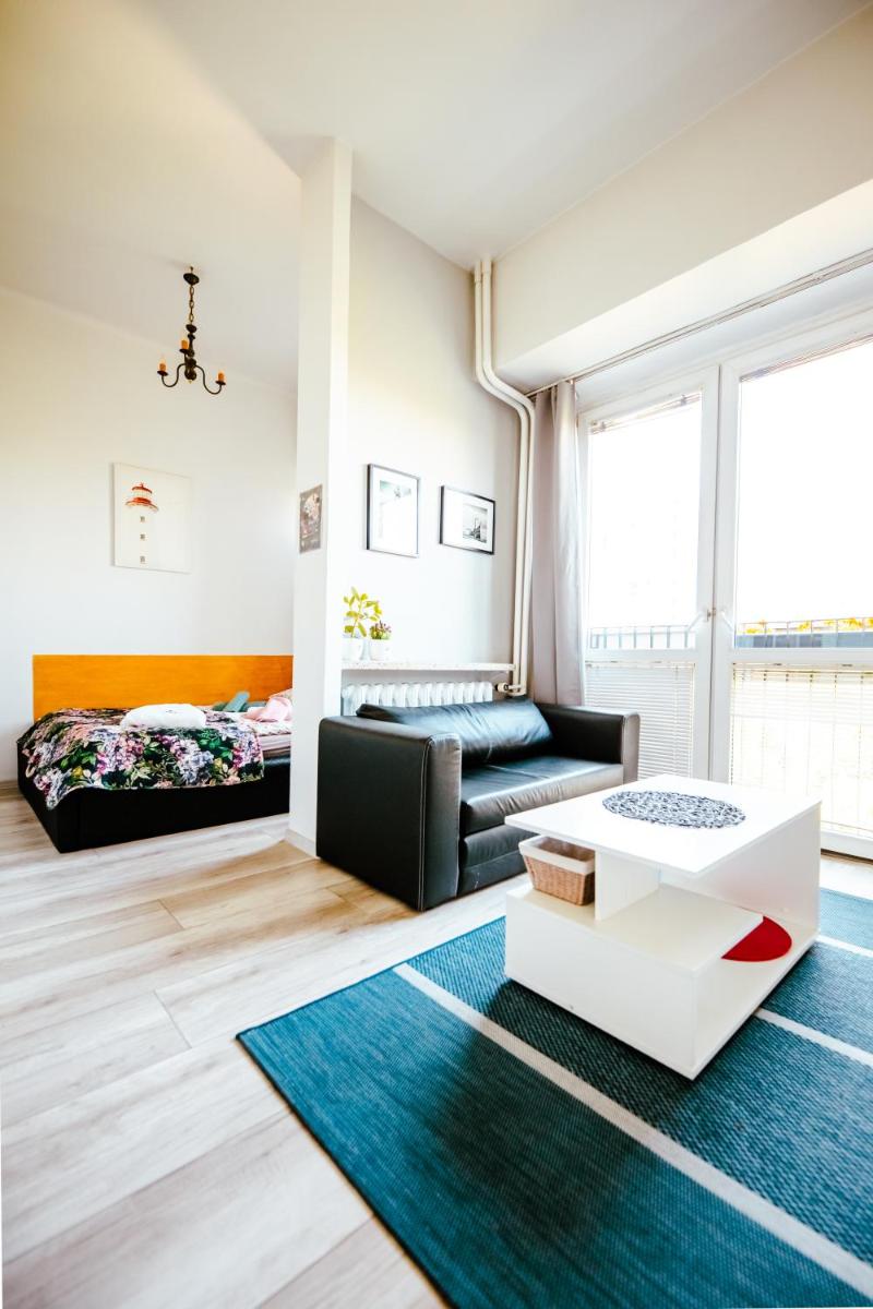 Image 3 of 6th Floor Modern Apartment with French Balcony and City Views