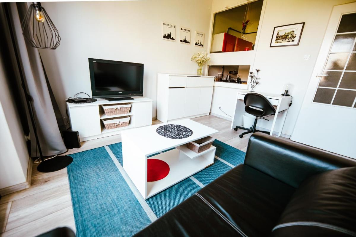 Image 1 of 6th Floor Modern Apartment with French Balcony and City Views
