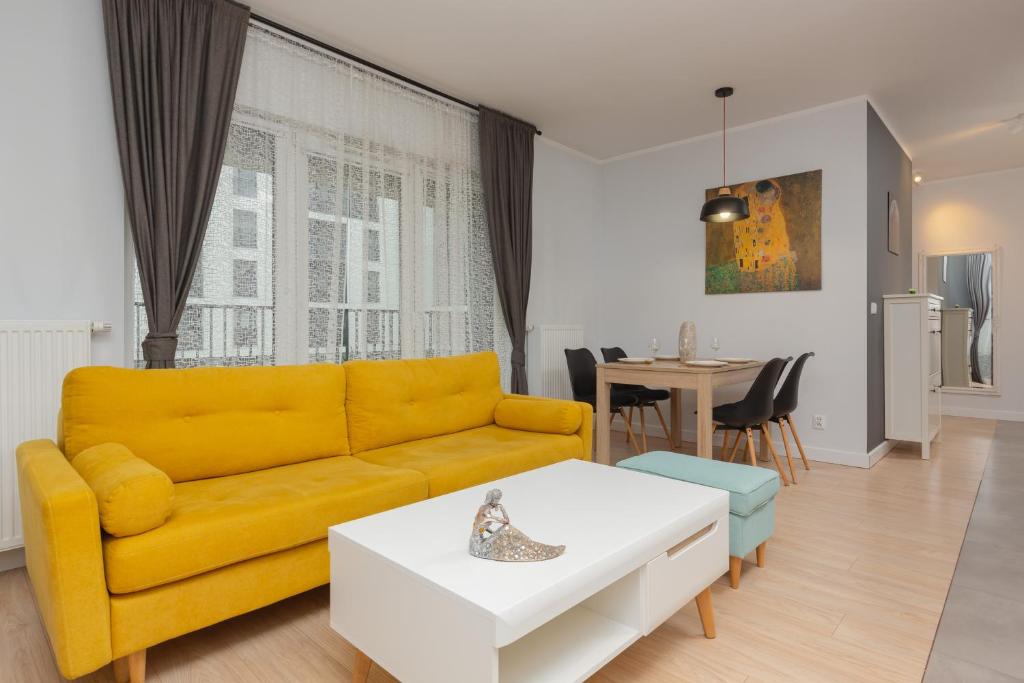 Image of Active City Apartments Warsaw by Noclegi Renters