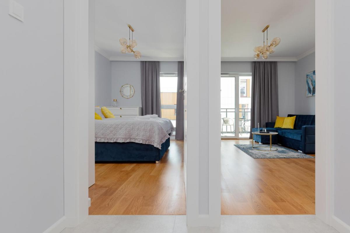 Image 1 of Apartament Dom przy Okrzei by Renters Prestige