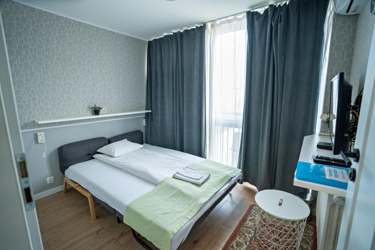 Image 1 of Apartament Hotel Chłodna 15