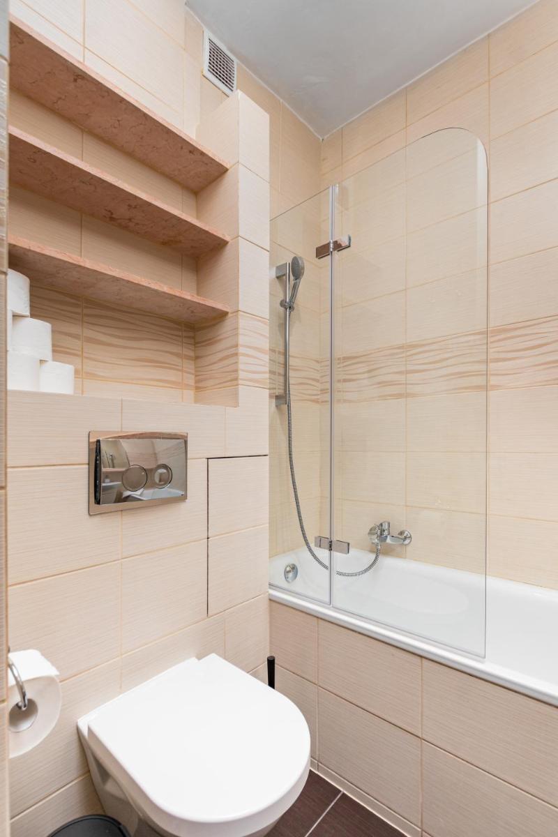 Image 3 of Apartament Mariensztat by Your Freedom