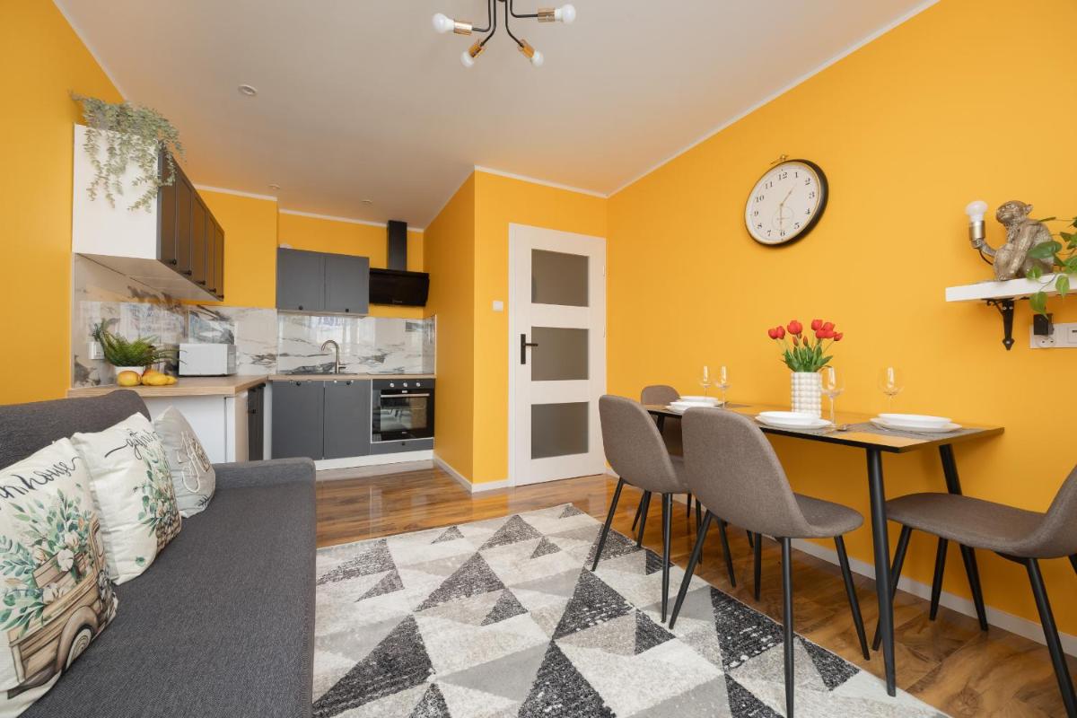 Image 6 of Apartament na Alejach Jerozolimskich przy Pałacu Kultury i Nauki by Noclegi Renters
