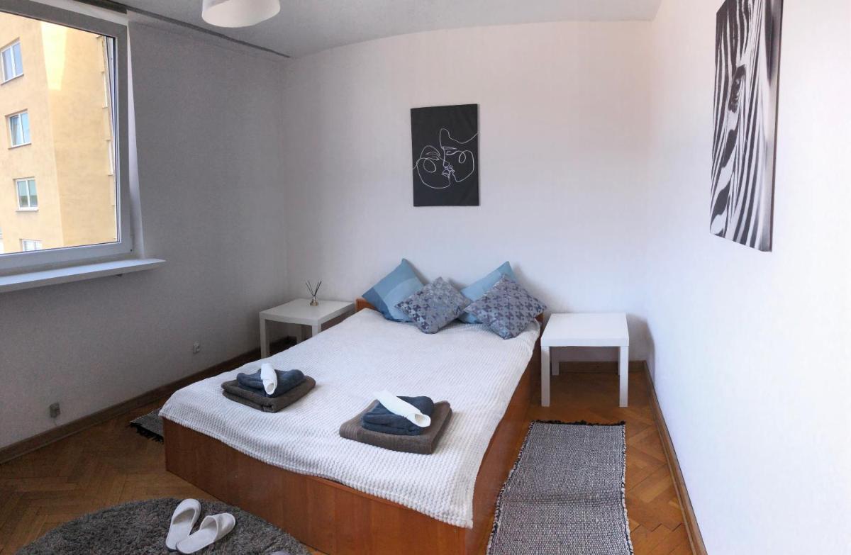 Image 2 of Apartment Świętojerska