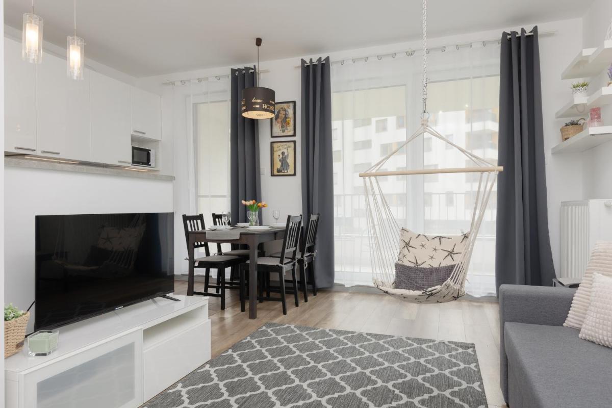 Image 5 of Apartment Warsaw Goclaw & 2 bedrooms & Parking & Balcony by Noclegi Renters