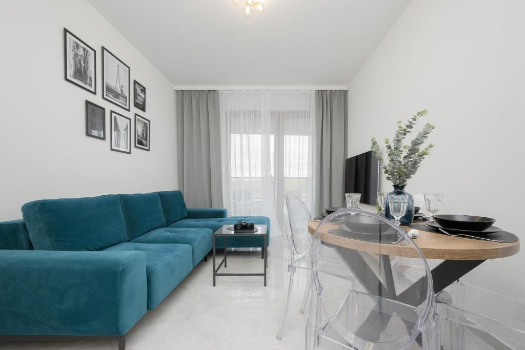 Image of Apartment with Balcony & Parking in Warsaw by Noclegi Renters