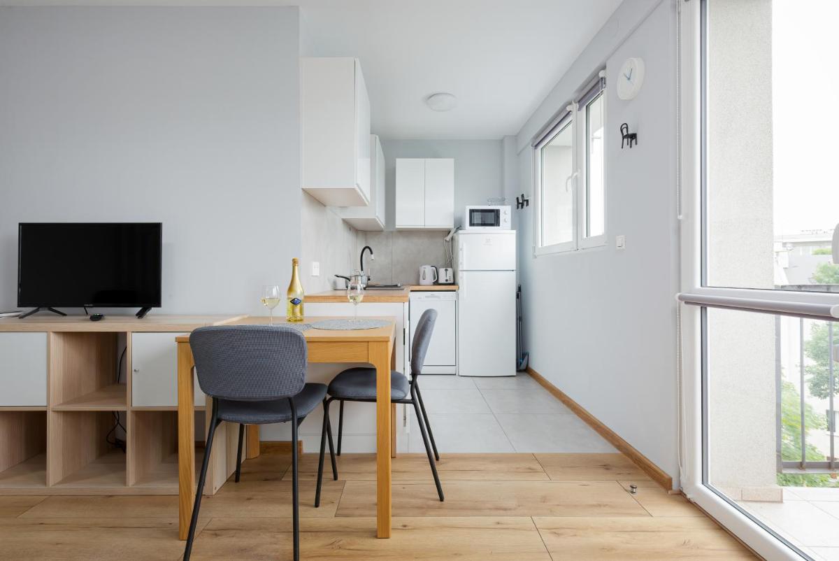 Image 3 of Apartments City Center Powiśle by Noclegi Renters