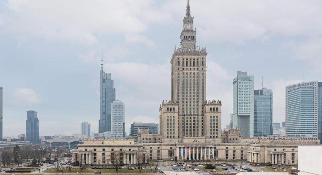 Image of Apartments Golden Warsaw by Noclegi Renters