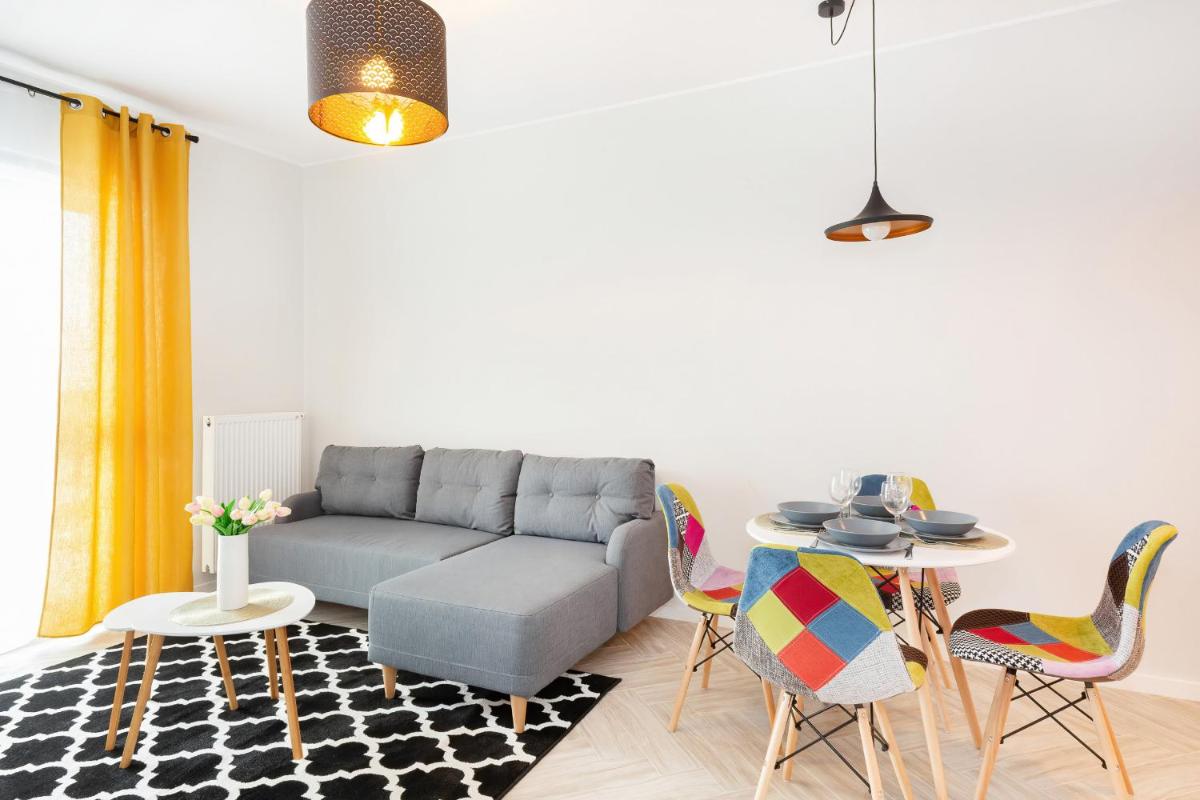 Image 2 of Apartments Rondo Wiatraczna by Noclegi Renters
