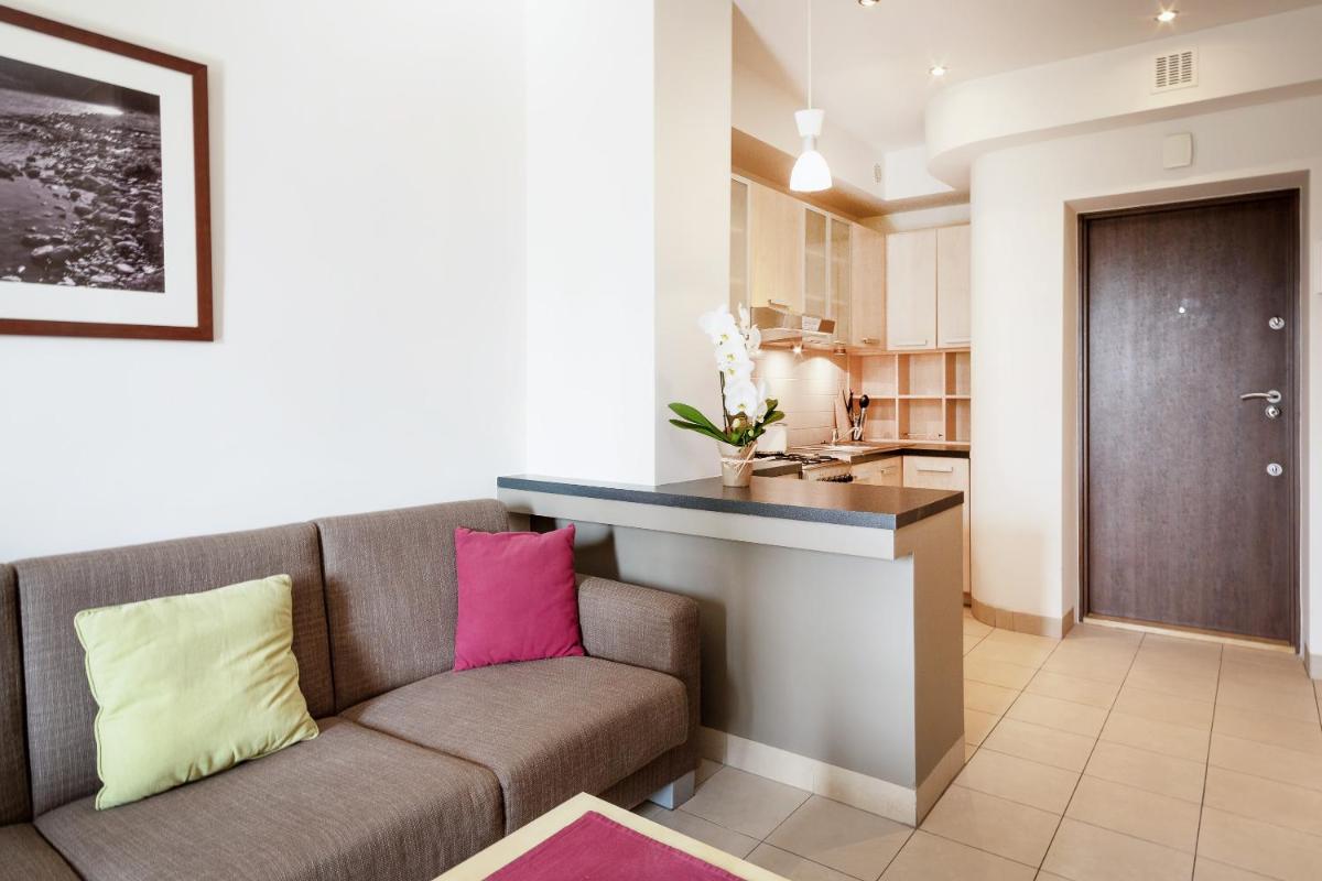 Image 2 of Apartments Warsaw Downtown Świętokrzyska by Noclegi Renters