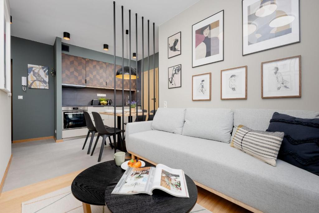 Image of Bałuckiego Modern & Cozy Apartment Stary Mokotów Warsaw by Noclegi Renters