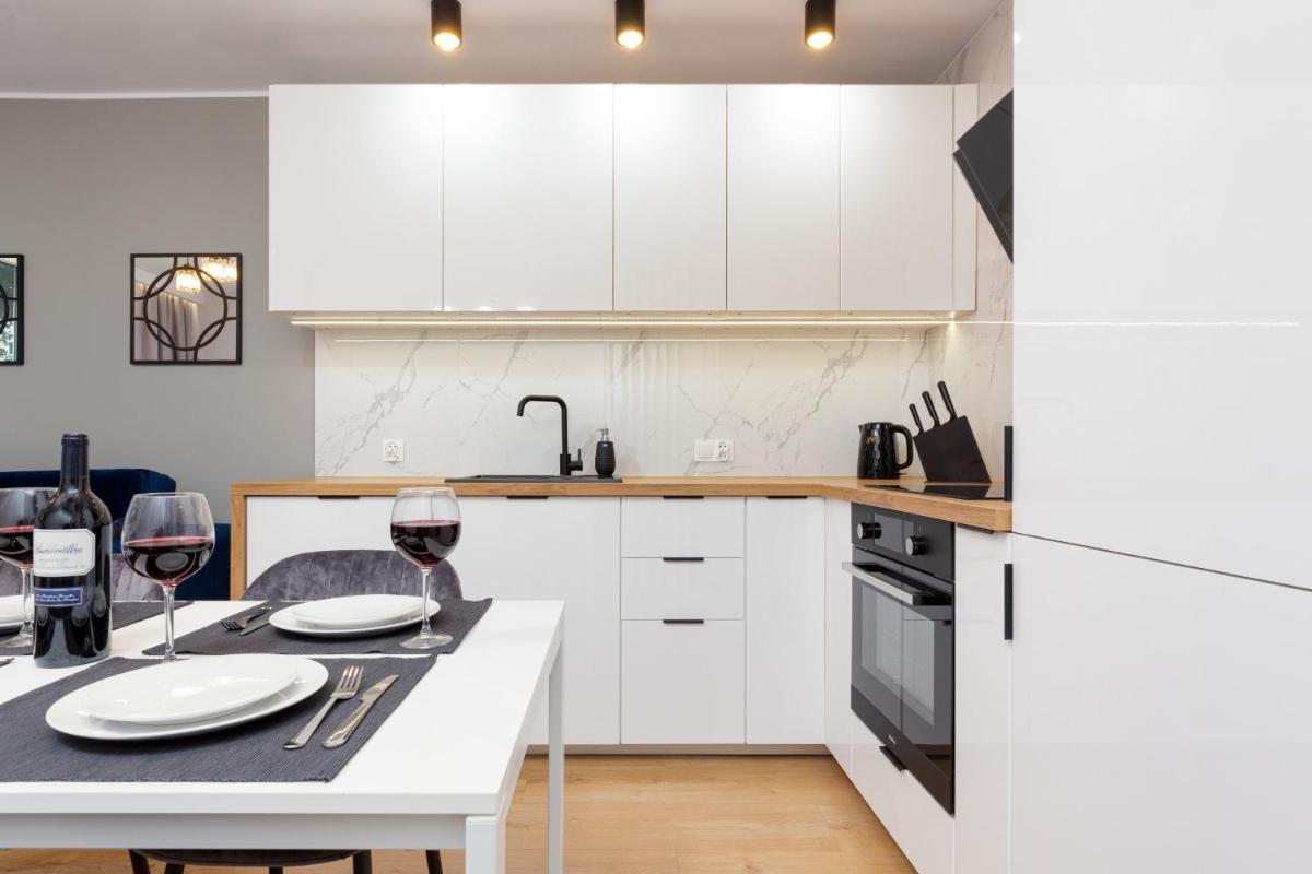 Image 3 of Beautiful Two-Bedroom Apartment Warsaw Bielany by Noclegi Renters