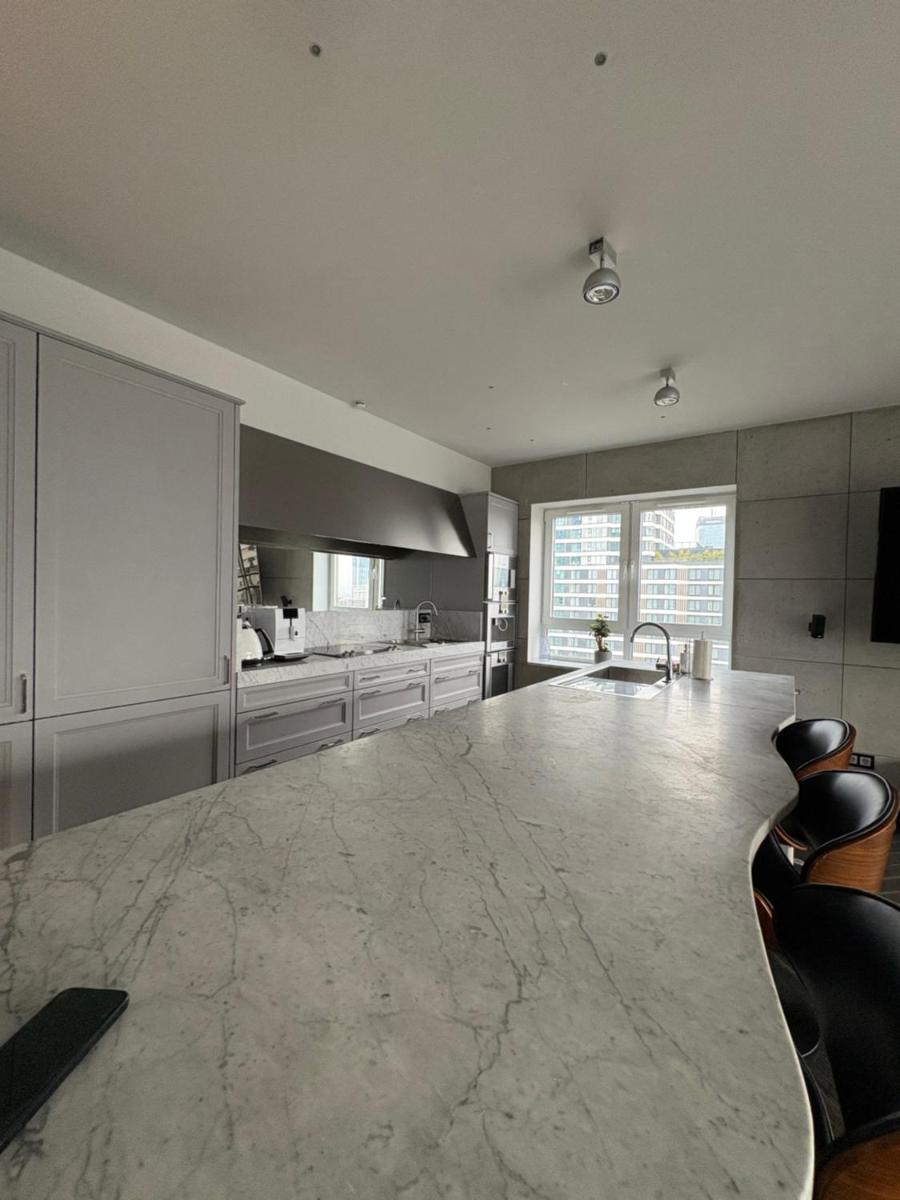 Image 2 of Black Pearl – Amazing City View, 130 sqm