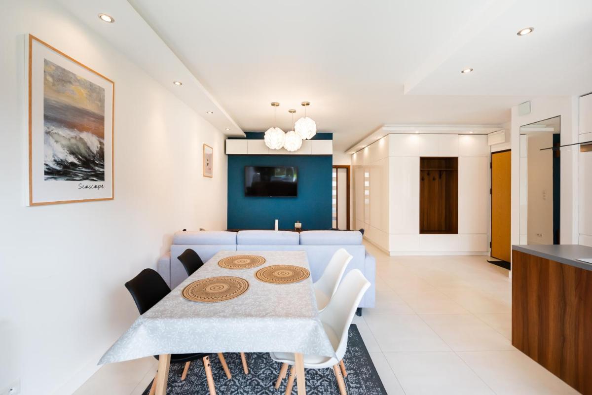 Image 4 of Bluszczańska Modern Urban Apartment