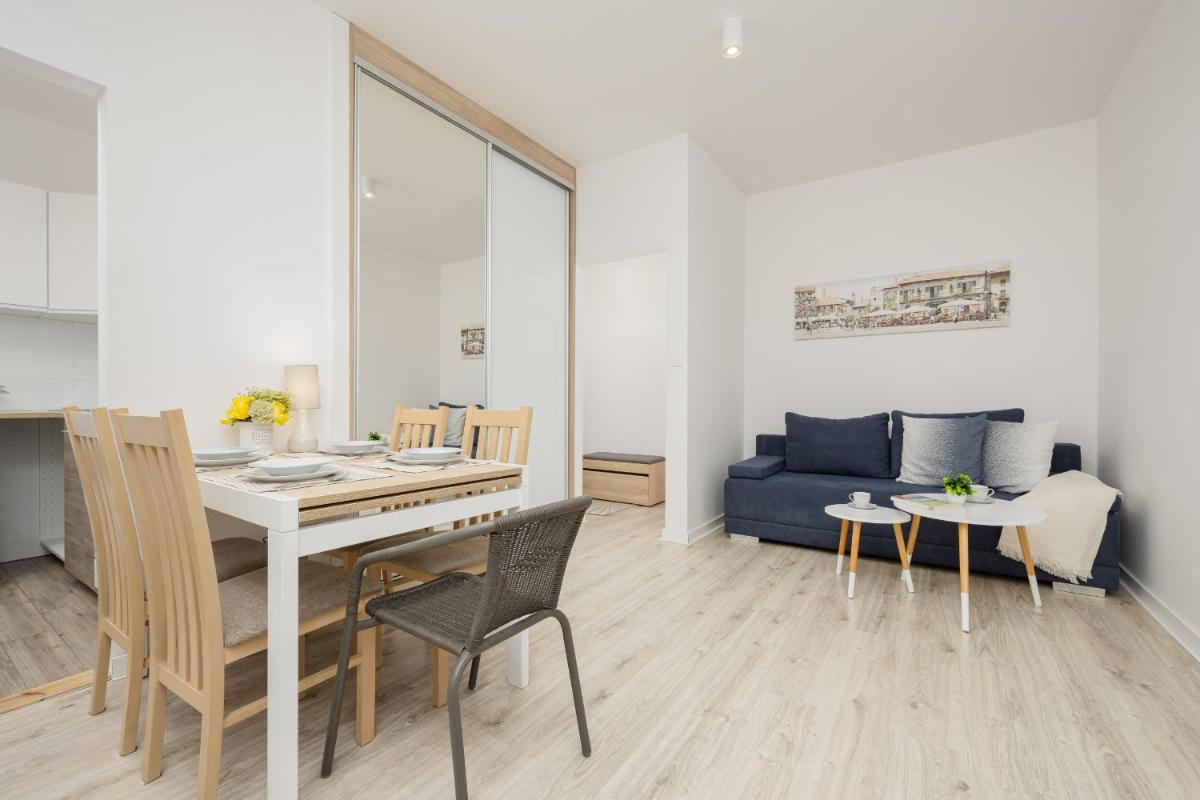 Image 5 of Bright Apartment in Warsaw Center with Two Bedrooms and Balcony by Noclegi Renters
