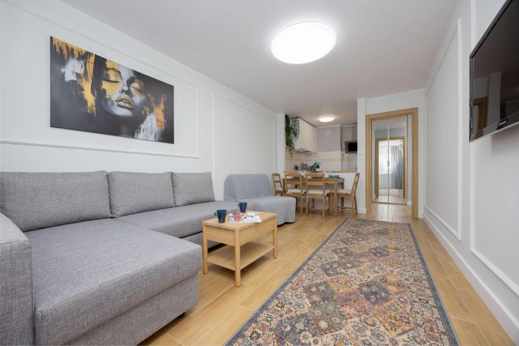 Image of Bright Apartment with Air Conditioning in the Capital by Noclegi Renters