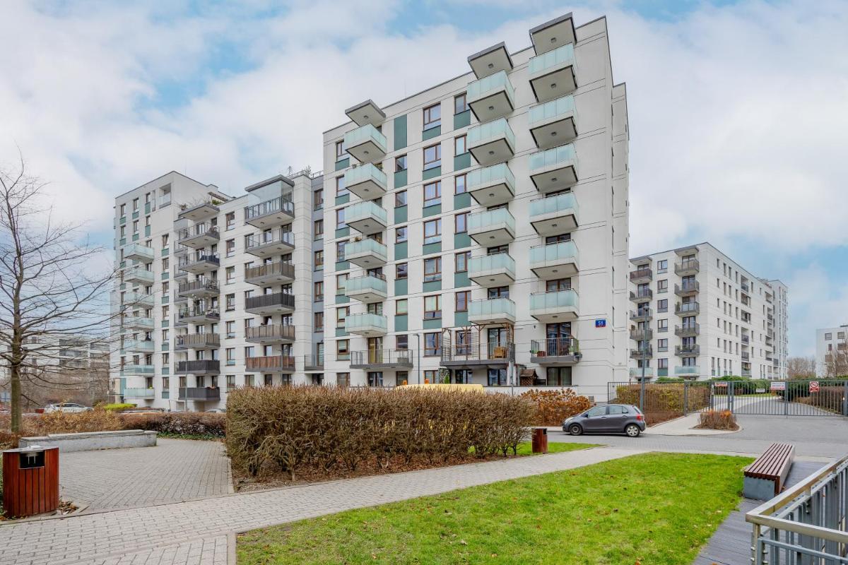 Image 4 of Bright Apartment with Parking near the PGE National Stadium by Noclegi Renters