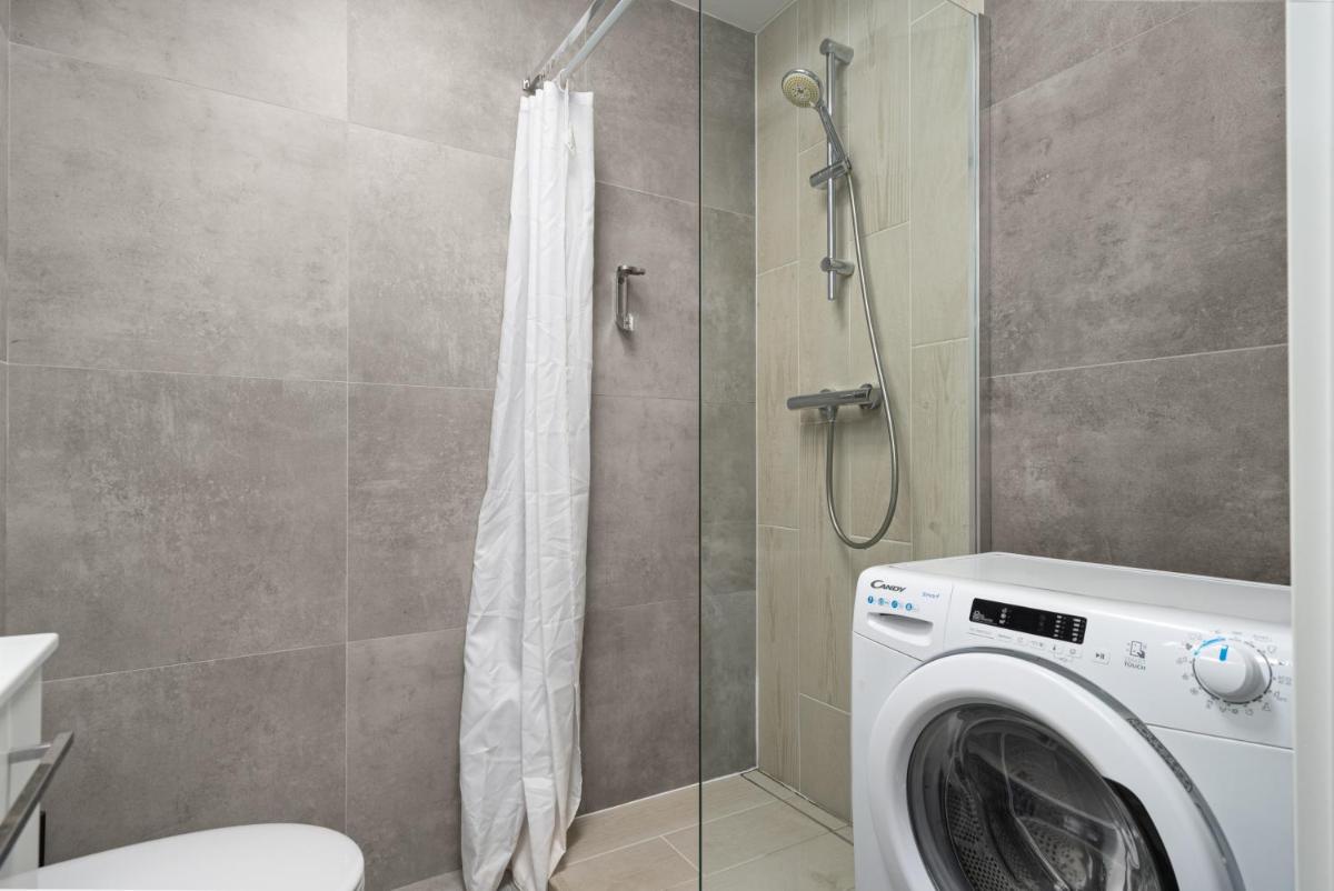 Image 2 of Central Warsaw Apartment – Great Location- Warsaw Stays-Kredytowa