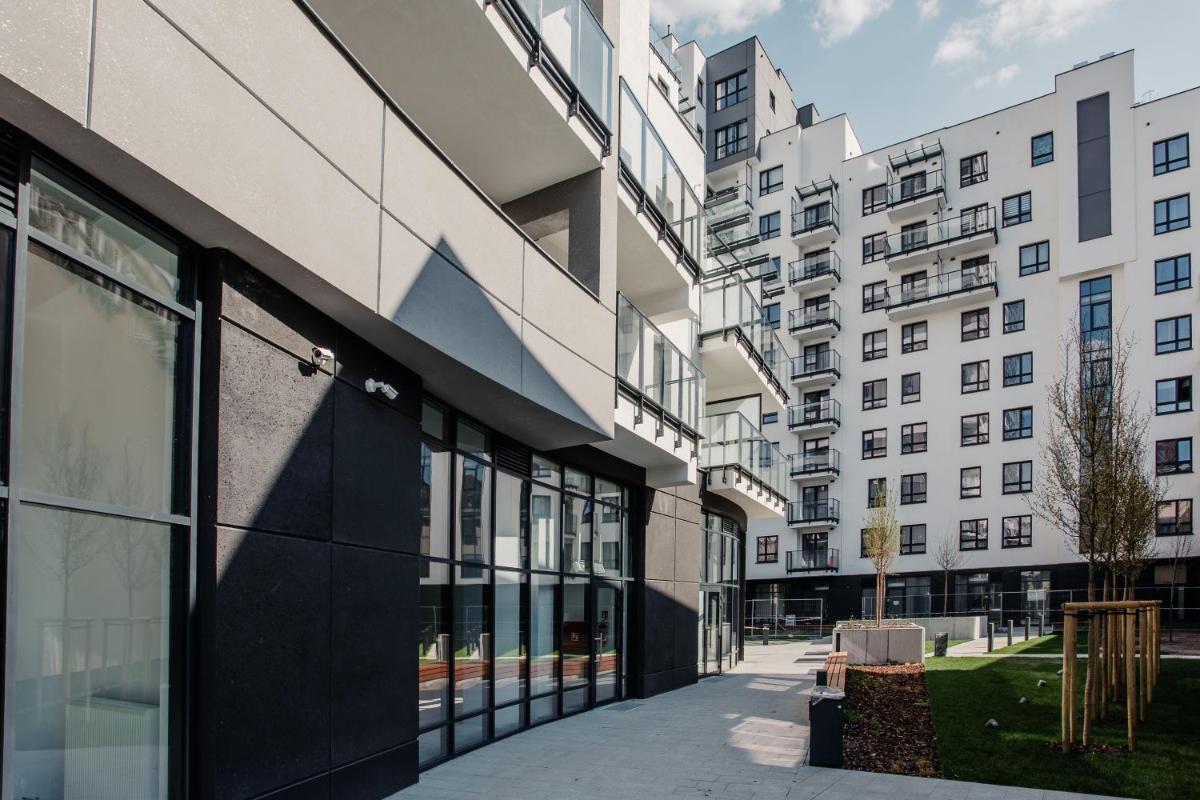 Image 2 of Chill Apartments City Link