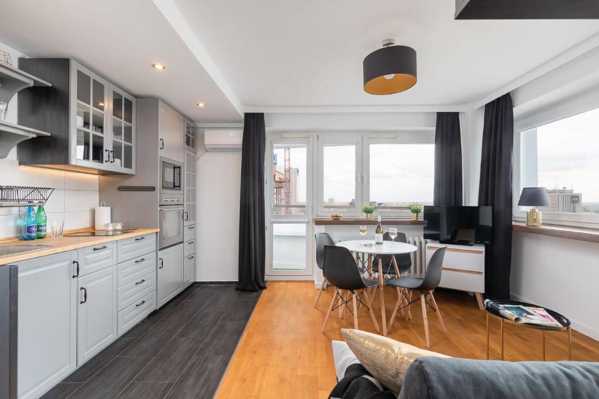 Image 6 of Chmielna 35 – City View Apartment by Noclegi Renters