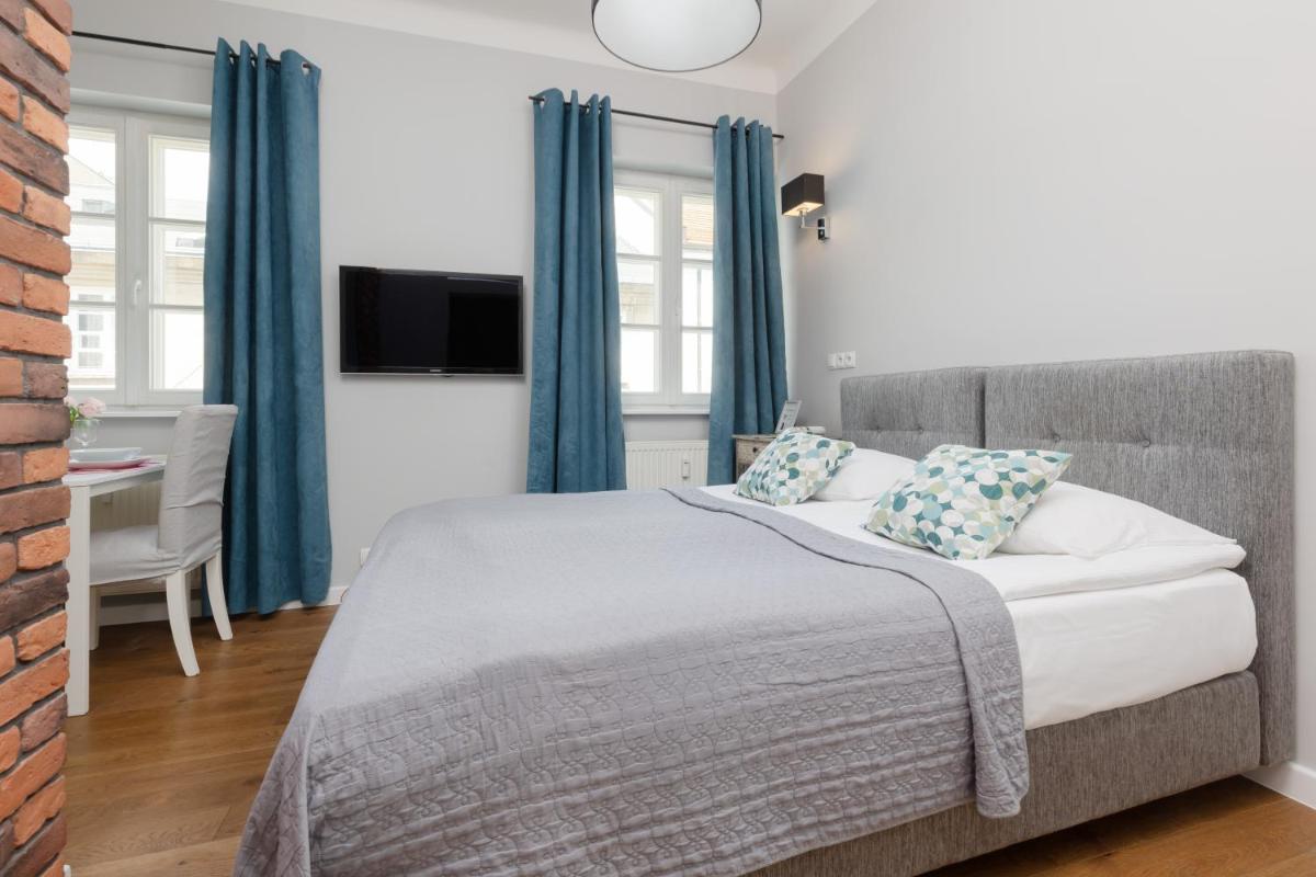 Image 5 of City Center Aparthotel Chmielna by Noclegi Renters