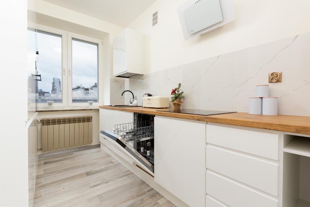 Image 5 of City Center Apartment Elektoralna by Noclegi Renters