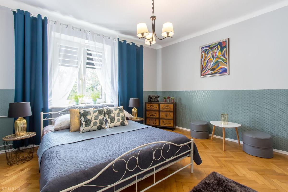 Image 1 of ClickTheFlat Apartment Chmielna 7