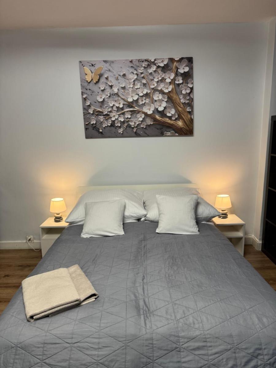 Image 1 of Coser Apartamenty Metro ONZ