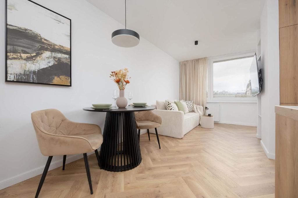 Image of Cosy Apartment with Balcony near PGE by Noclegi Renters