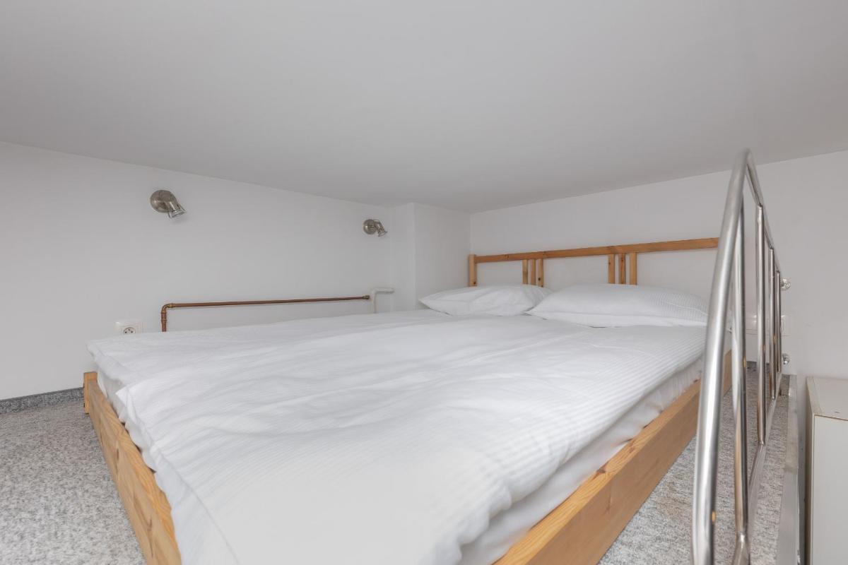 Image 6 of Cozy Studio for 3 Guests near Centrum Praskie Koneser by Noclegi Renters