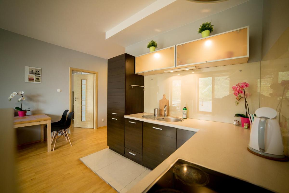 Image 3 of Dekart Arkadia Apartments
