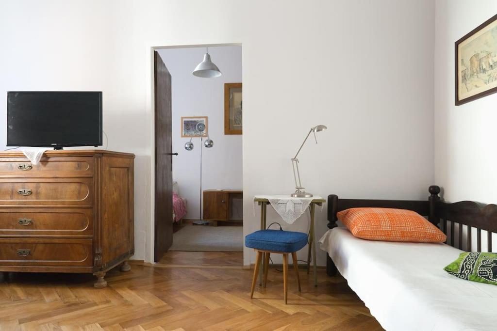Image of Feel like at home