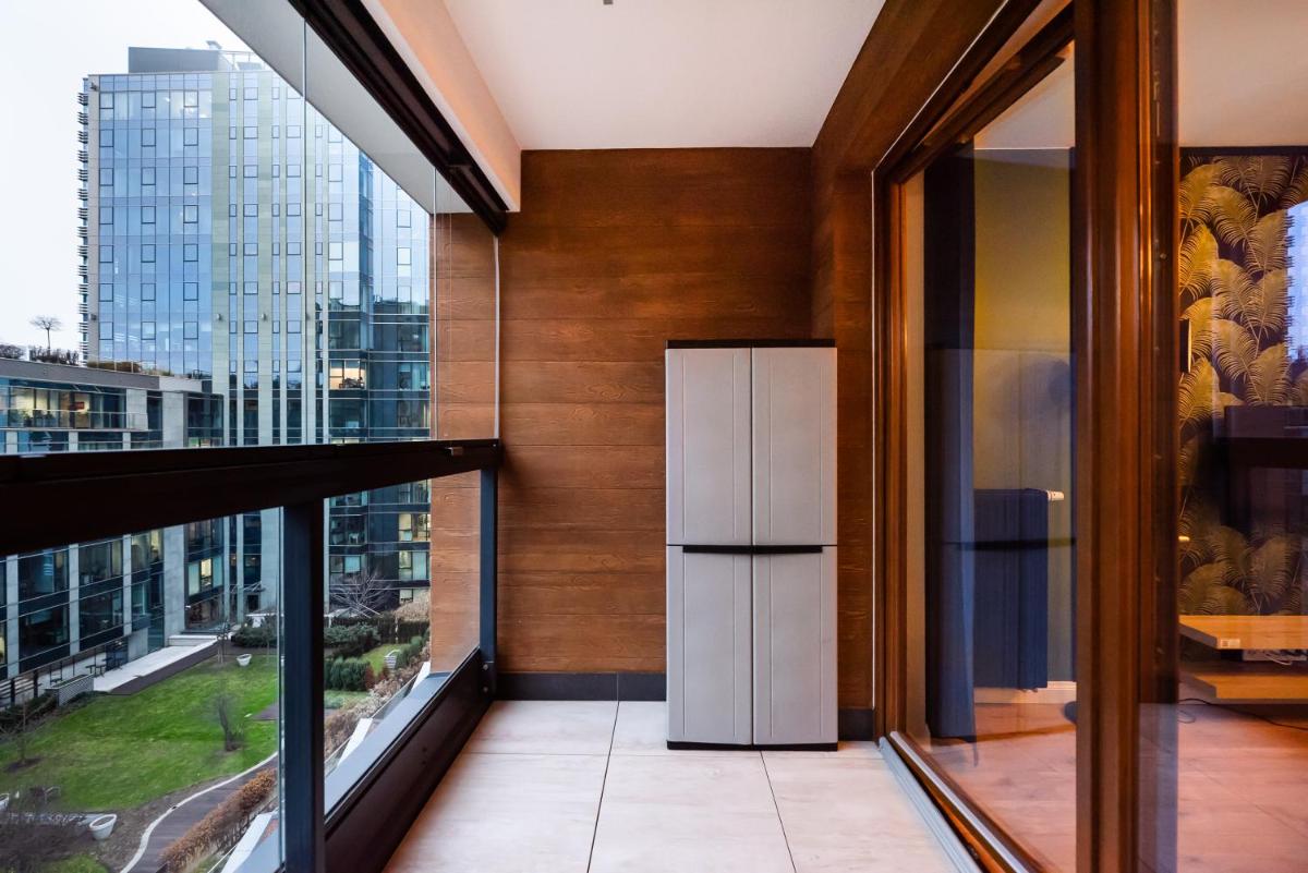 Image 4 of Grzybowska Luxury Apartment