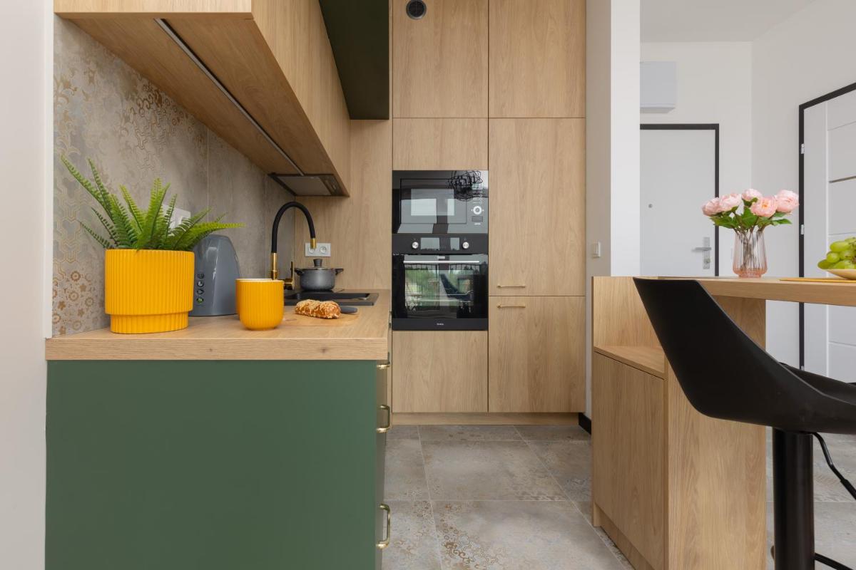 Image 2 of Home Factory Estate Praga Kotsisa by Noclegi Renters