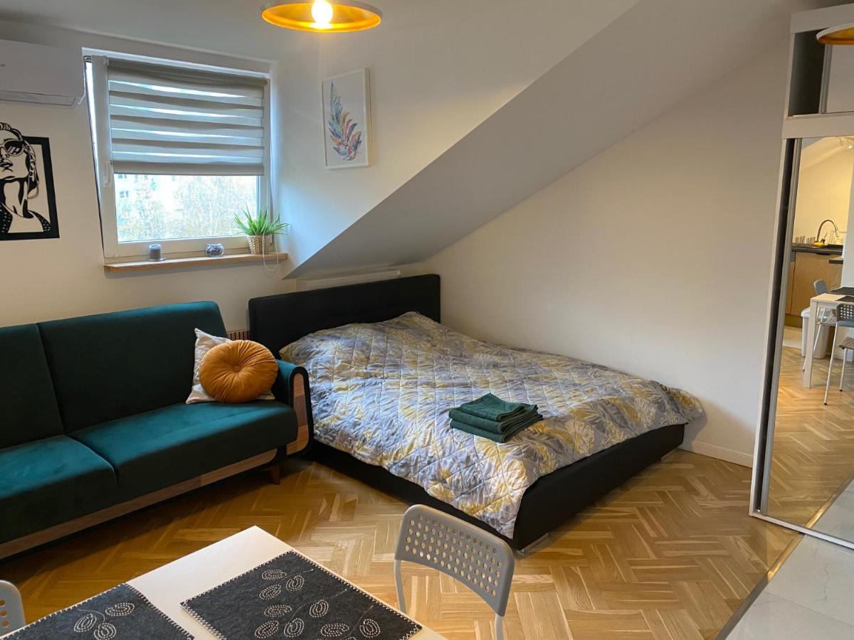 Image 1 of Kawalerka Premium A 29m2 – po remoncie – nowa!