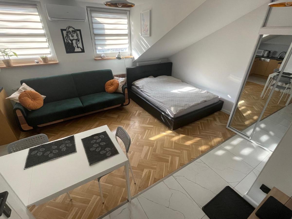 Image 5 of Kawalerka Premium A 29m2 – po remoncie – nowa!