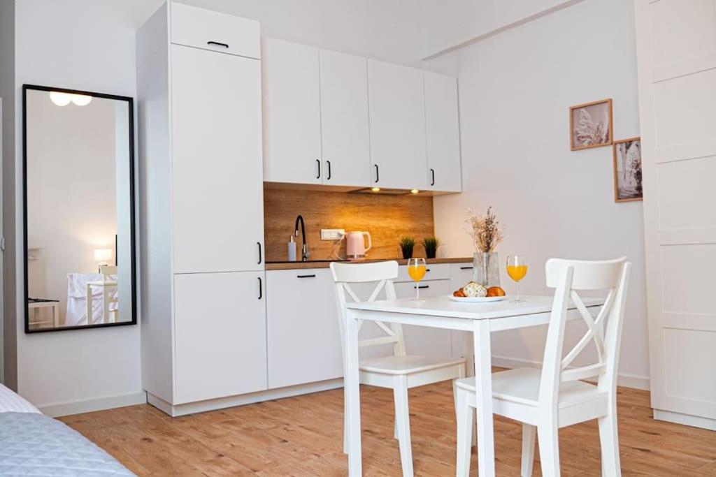 Image 2 of Komfortowy Apartament w Centrum