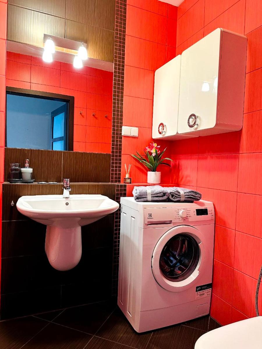 Image 4 of LUX apartament