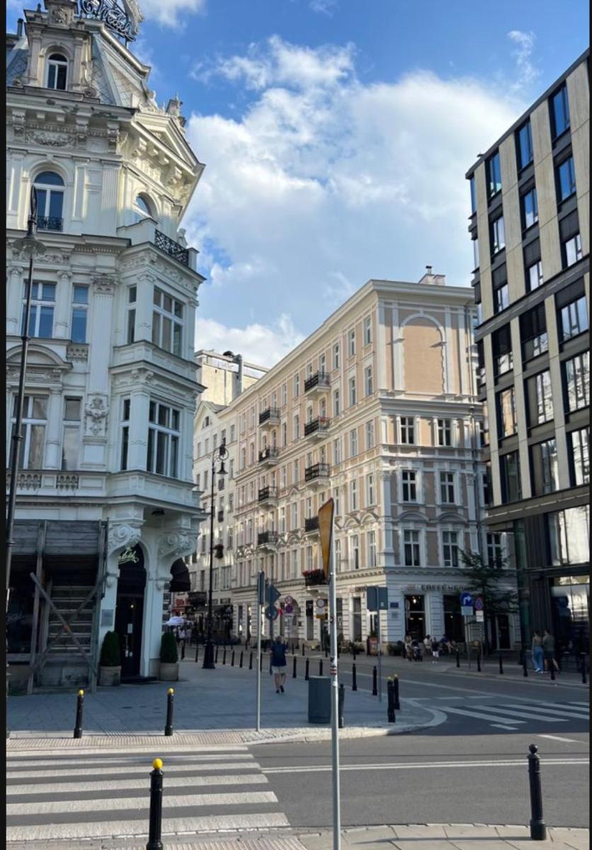 Image 5 of Luxury Apartment on Zlota Street