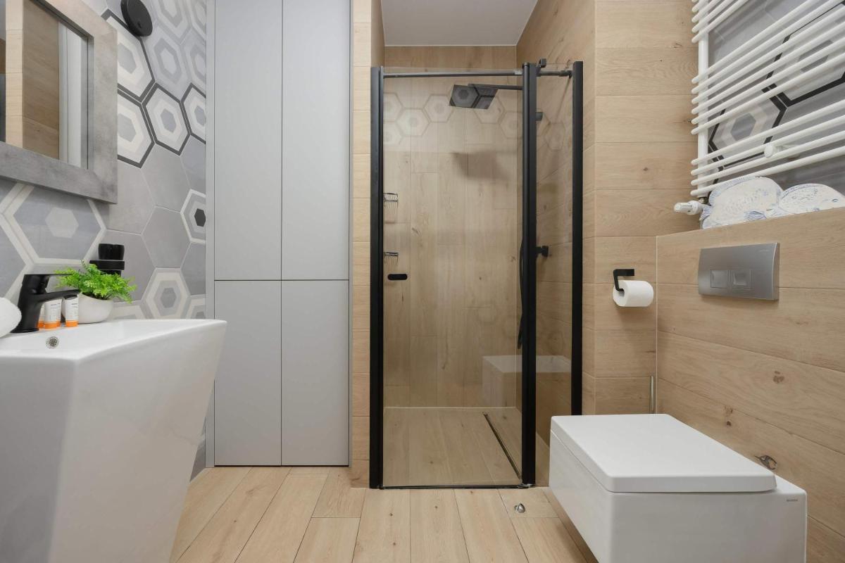 Image 5 of Metro Wola Apartment with Parking & AC next to Warsaw Rising Museum by Noclegi Renters