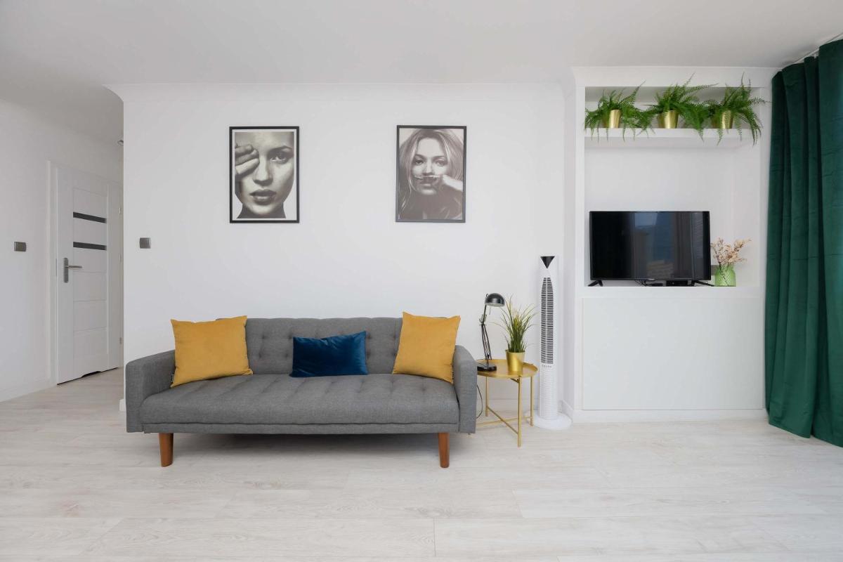 Image 6 of Modern Apartment Grzybowska near Hala Mirowska by Noclegi Renters