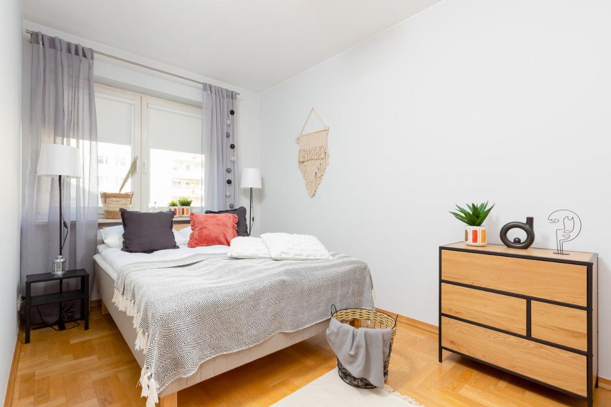 Image 2 of Mokotów Apartment Bluszczańska by Noclegi Renters