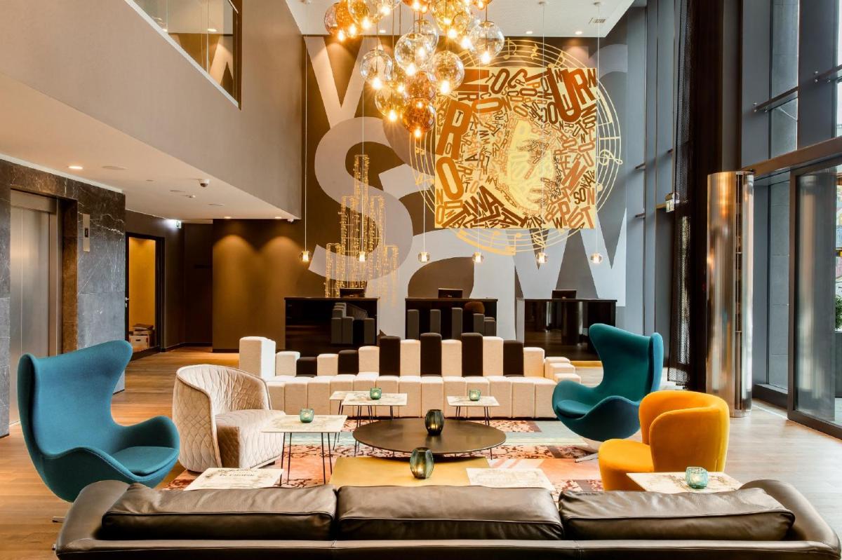 Image 4 of Motel One Warsaw-Chopin