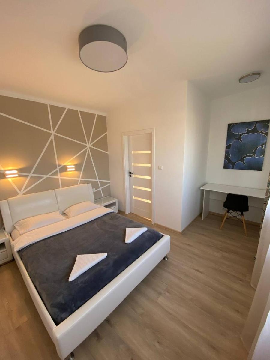 Image 4 of Murano Apartaments City Center Duo