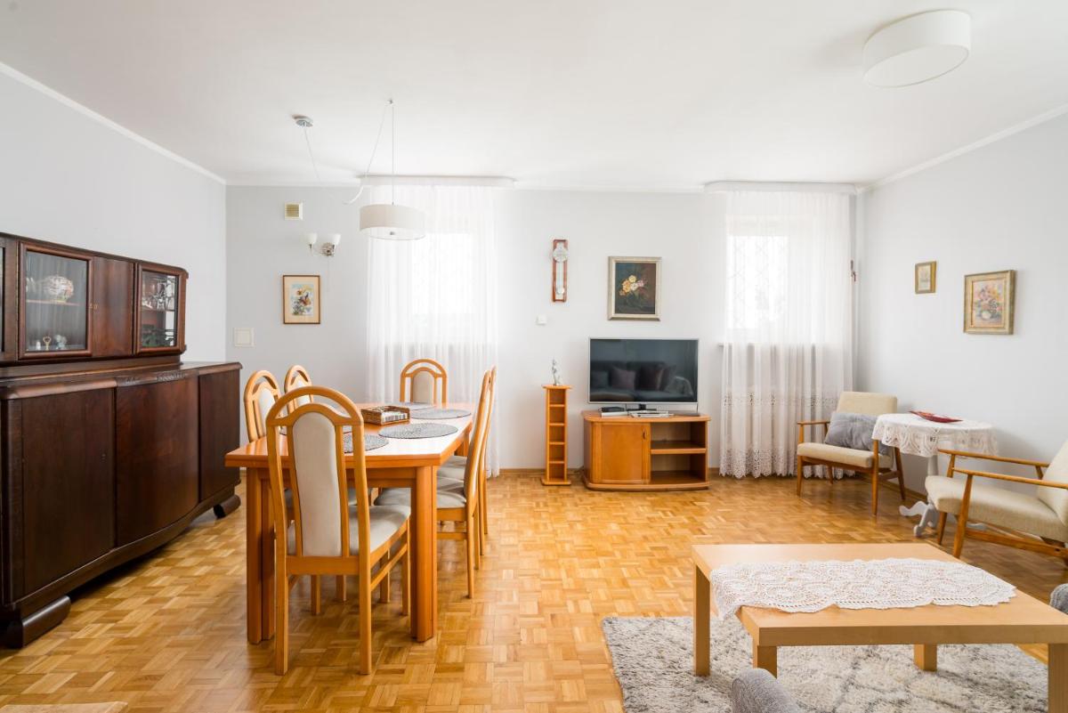 Image 4 of National Stadium Spacious Apartment by BookingHost