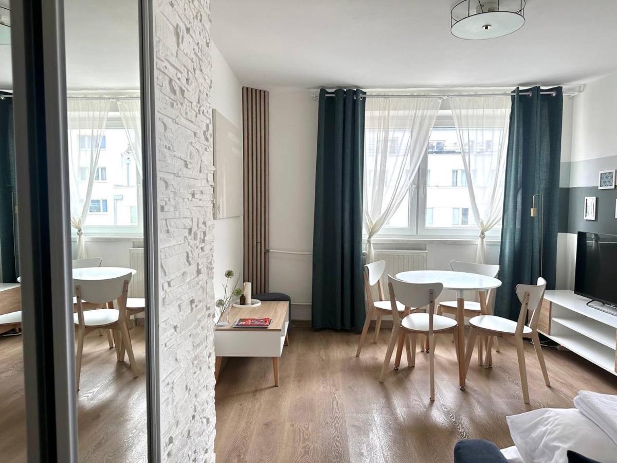 Image 4 of OhMyHome-Złota View Apartment