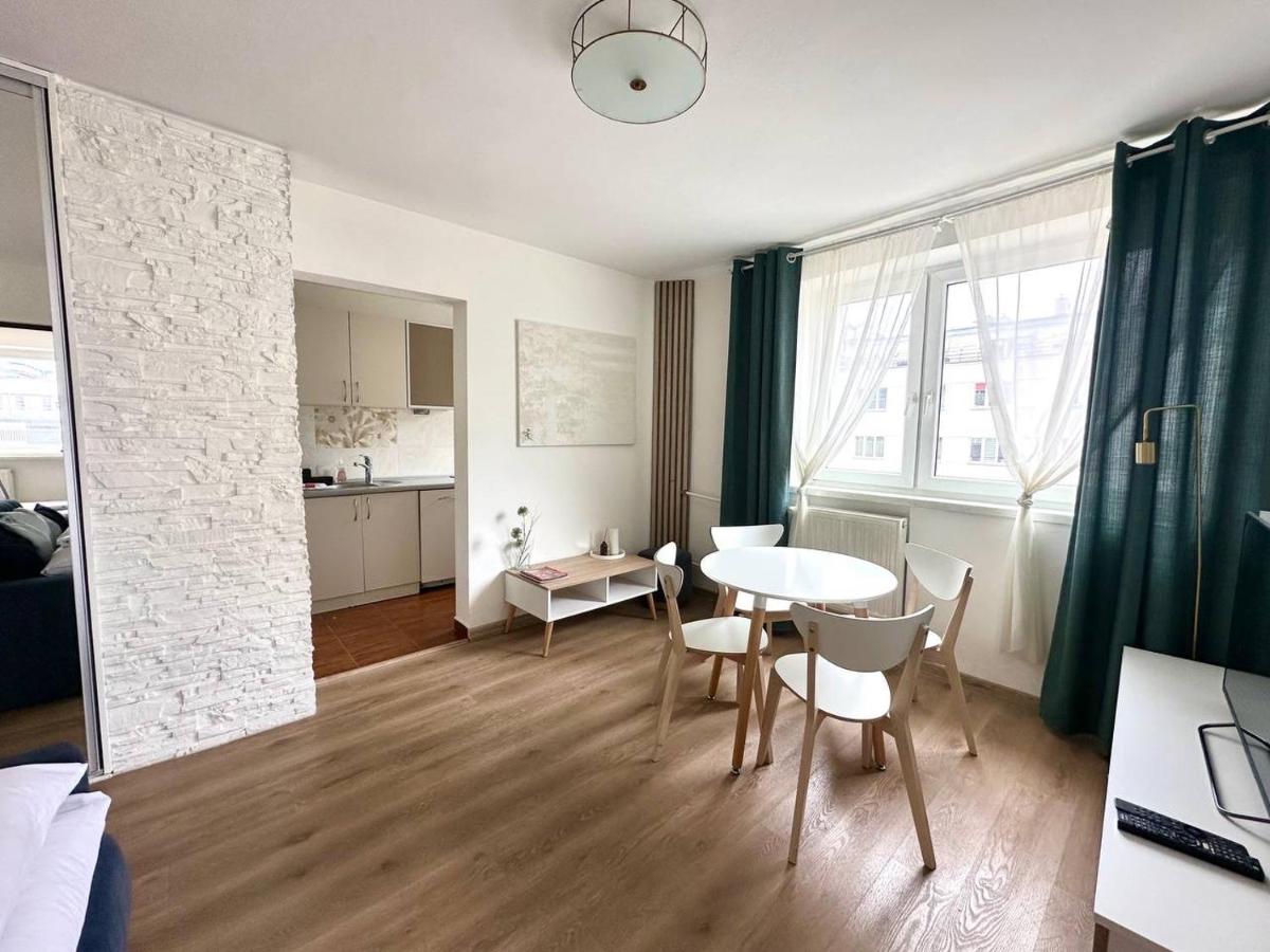 Image 2 of OhMyHome-Złota View Apartment