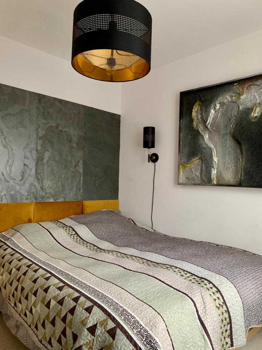Image 3 of Perfect location two bedrooms with balkony