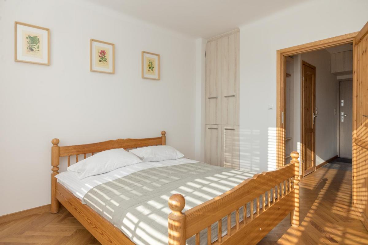 Image 1 of Piękna 2-Bedroom Apartment